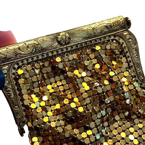 Vintage West Germany gold chain maille coin purse evening bag unique press clasp - Picture 2 of 9